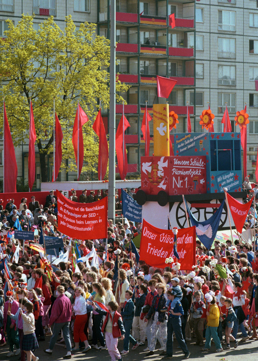 Klima Demos sind jetzt der neue 1  Mai   la DDR  
